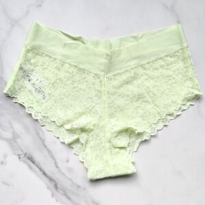 NWT PINK VICTORIA'S SECRET NO-SHOW FLORAL LACE CHEEKY PANTY IN LIME CREAM SZ S/M